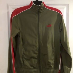 EUC Puma women’s track suit. Olive green.